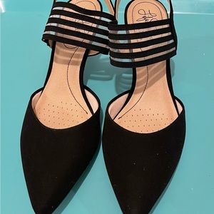 Black Lifestride shoes